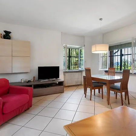 Villa Unique View In Park Nebbiuno