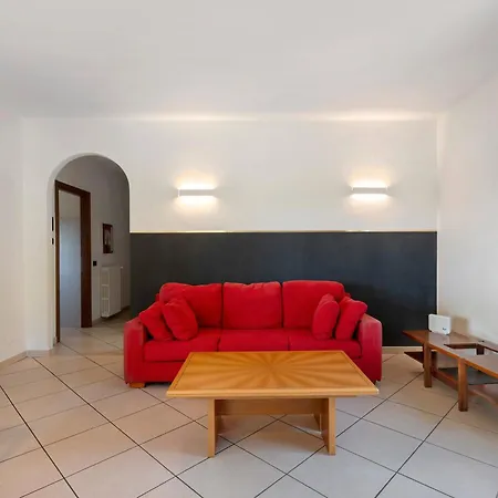 Unique View In Park * Nebbiuno