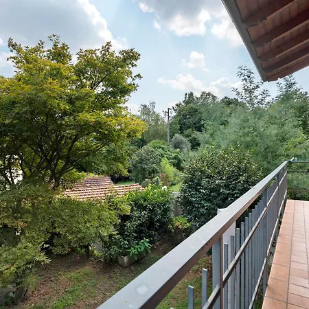 Villa Unique View In Park