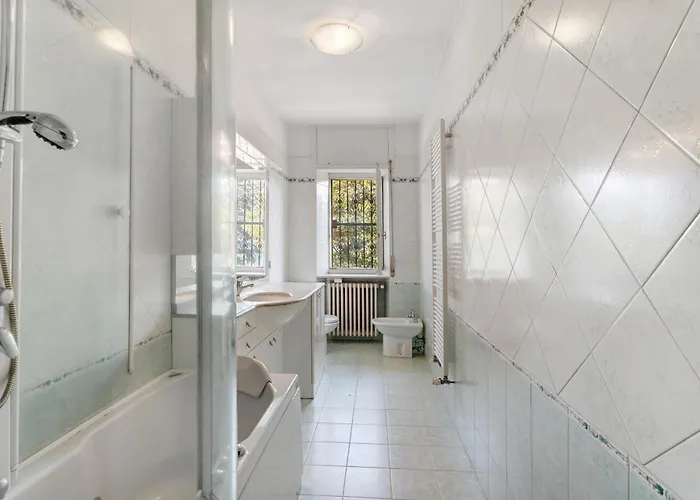 Unique View In Park * Nebbiuno